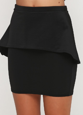 Черная кэжуал однотонная юбка PrettyLittleThing с баской, карандаш