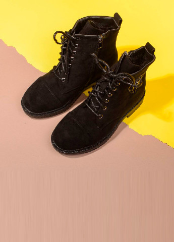 Черевики дитячі зимові з декором No Brand Ботинки однотонні чорні кежуали