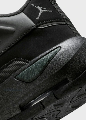 Черные демисезонные кроссовки max aura 7 Jordan Jordan MAX AURA 7