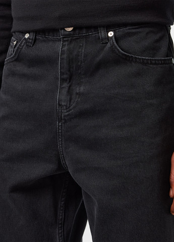 Черные демисезонные прямые джинсы Lacoste