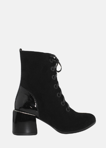 Осенние ботинки ra125013-11 черный Amadeus из натуральной замши