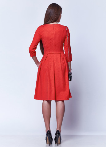 Красное кэжуал платье Gioia однотонное