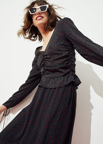 Чёрная блуза H&M