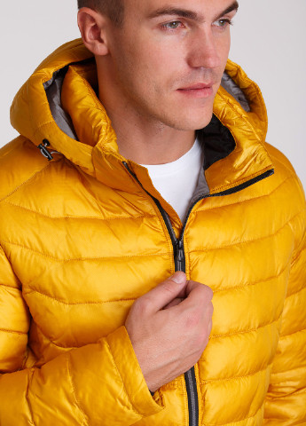Жовта зимня куртка Trend Collection