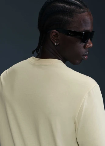 Светло-бежевая футболка Nike M NSW TEE JUST DO IT SWOOSH
