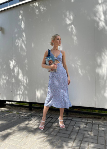 Голубое платье Liton с цветочным принтом
