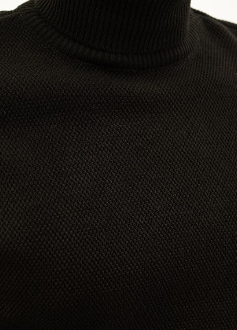 Чорний зимовий светр Stendo