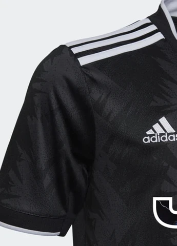 Чорна літня футболка adidas