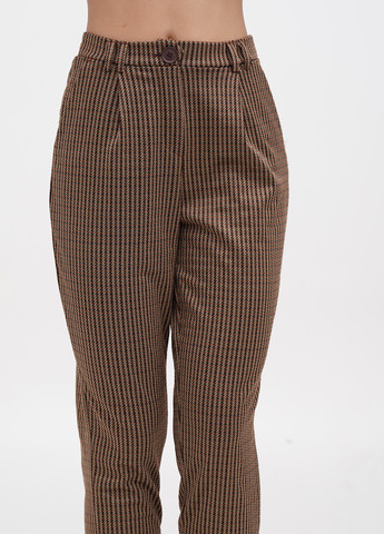 Коричневые кэжуал демисезонные укороченные, зауженные брюки Terranova