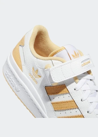 Белые демисезонные кроссовки gy5833 adidas Originals Forum Low
