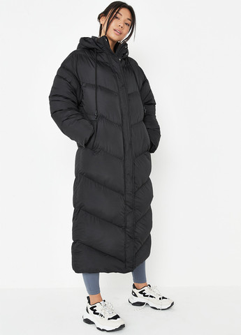 Черная зимняя куртка Missguided