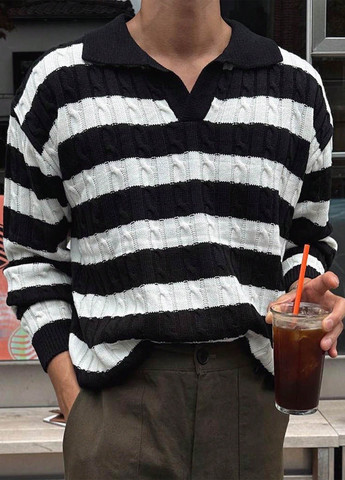 Чорно-білий демісезонний светр SHEIN