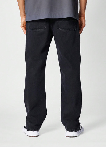 Черные демисезонные прямые джинсы SHEIN