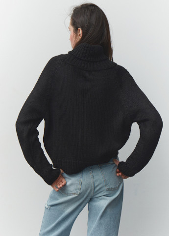 Чорний зимовий светр з високим коміром пуловер Papaya