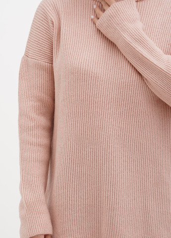 Пудровый демисезонный свитер La Pomme