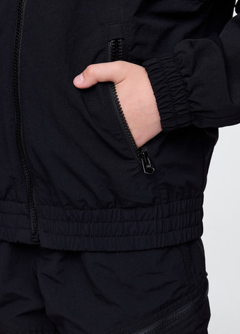 Чорна демісезонна вітровка Gap