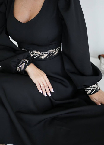 Черное кэжуал платье клеш No Brand однотонное