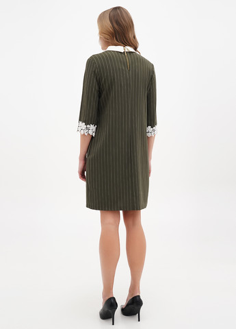 Темно-зелена кежуал сукня Sassofono в смужку