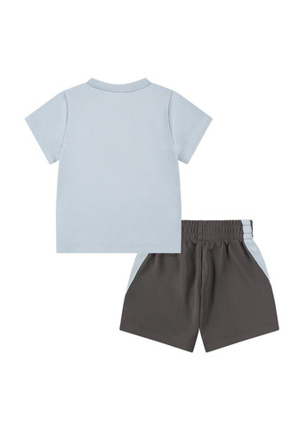 Спортивный костюм (футболка, шорты) Nike (338853892)