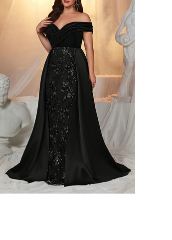 Черное вечернее платье годе SHEIN однотонное