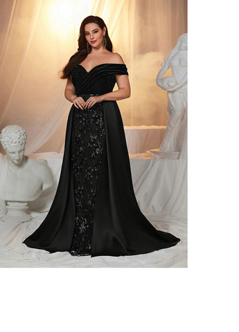 Черное вечернее платье годе SHEIN однотонное