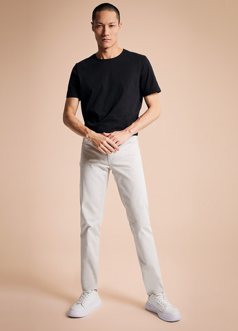 Светло-серые кэжуал демисезонные чиносы брюки DeFacto