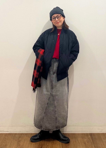 Серая джинсовая, кэжуал однотонная юбка Uniqlo а-силуэта (трапеция)