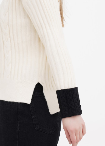 Белый демисезонный свитер Evona