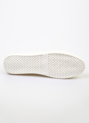 Белые слипоны No Brand с перфорацией однотонные