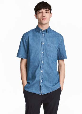 Светло-синяя джинсовая рубашка H&M с коротким рукавом
