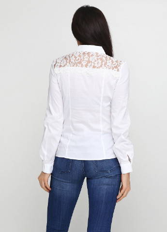 Белая демисезонная блуза Guess