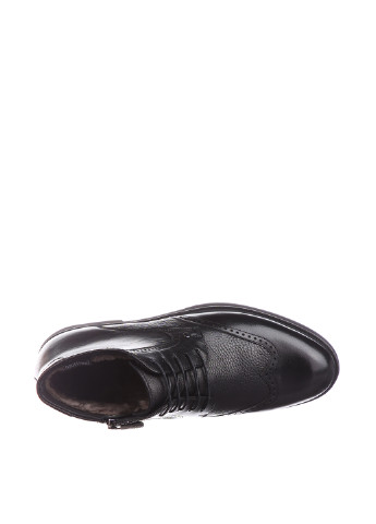 Черные зимние ботинки броги Cosottinni