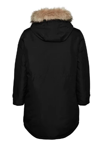 Черная зимняя куртка Vero Moda