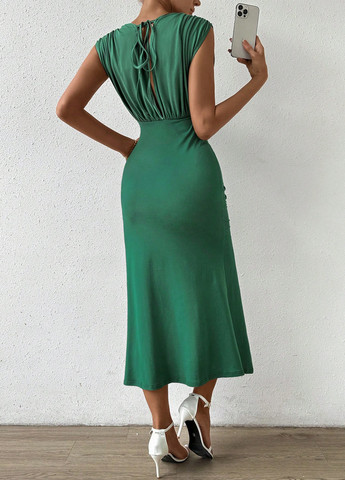 Зеленое кэжуал платье в стиле ампир SHEIN однотонное