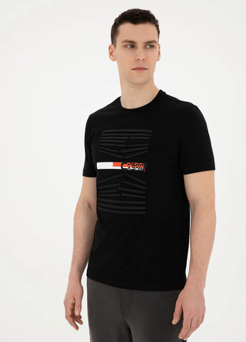 Чорна футболка Pierre Cardin