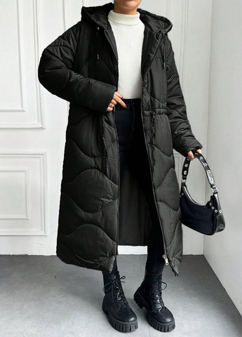 Чорна зимня куртка SHEIN