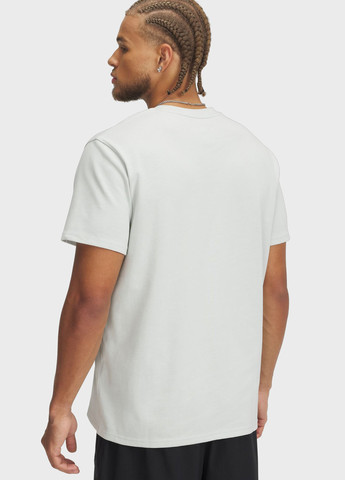 Сіро-зелена футболка Under Armour