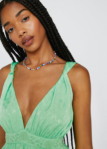 Светло-зеленое кэжуал платье с открытой спиной Nasty Gal однотонное