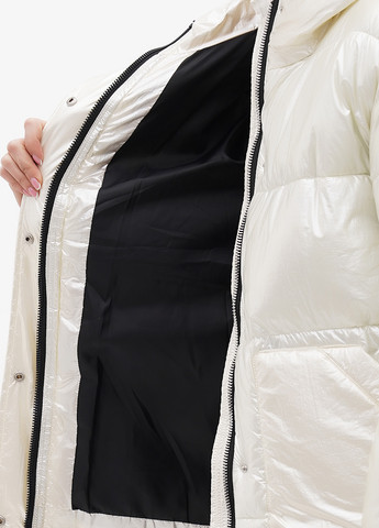 Біла демісезонна куртка EMIN