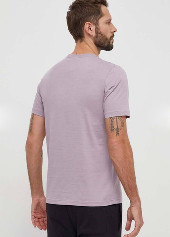 Розовая футболка adidas