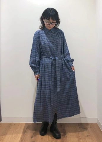 Синее кэжуал платье рубашка Uniqlo в клетку