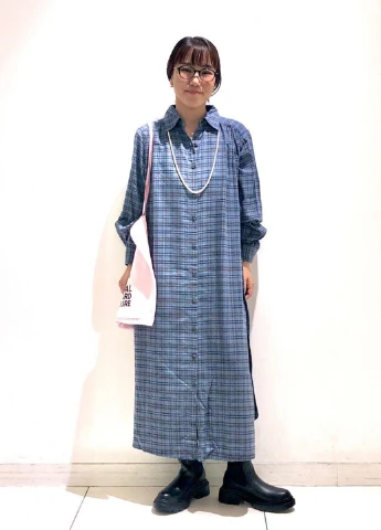 Синее кэжуал платье рубашка Uniqlo в клетку