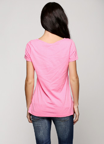 Розовая летняя футболка Assign