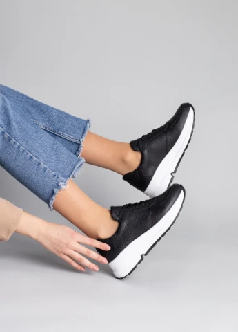 Кросівки ShoesBand Brand чорні демісезони (253752187)