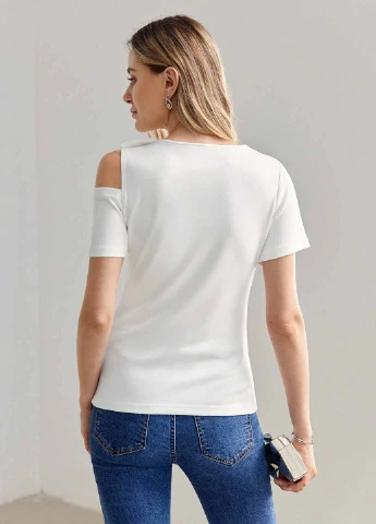 Футболка SHEIN - (367574372)