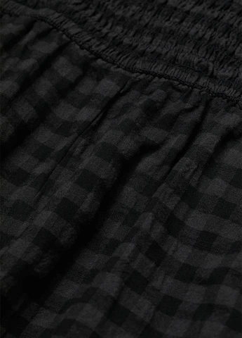 Комбінезон H&M комбінезон-шорти клітинка чорний кежуал віскоза, бавовна