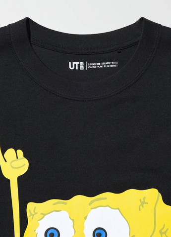 Черная футболка Uniqlo