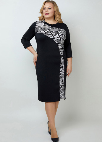 Черно-белое деловое платье футляр Miledi с рисунком