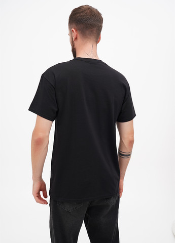 Черная футболка Hanes