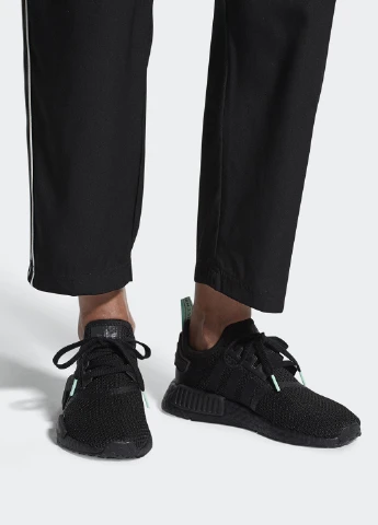 Кроссовки adidas чёрные демисезоны (75675919)